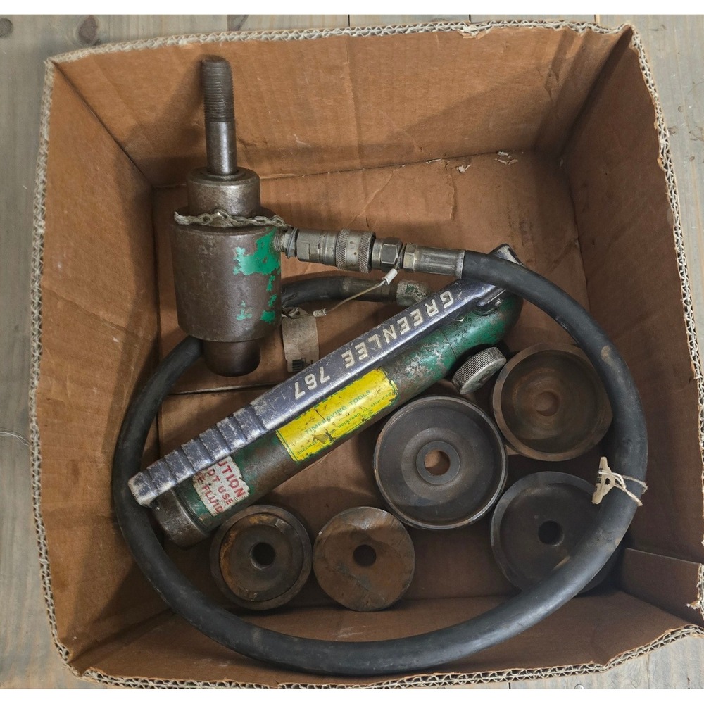 Greenlee 767 Hydraulic Knockout Punch Driver‎ Set Green Industrial Tool w Ram